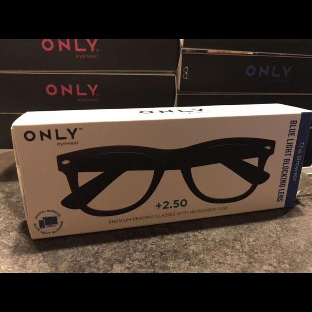 ONLY Eyewear BROWSER +2.50 Blue Light Blocking Reading Glasses Black Frames
